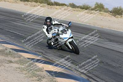 media/Dec-01-2025-Moto Forza (Mon) [[2daa91e15f]]/3-Beginner Group/Session 4 (Turn 10 Inside)/